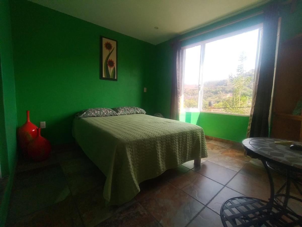 Hospedaje Casa Verde Tepoztlán Kültér fotó